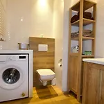 Lejlighed Mp Rent- 48m, Klimatyzacja, Ogrodek, Parking, Jana Kazimierza, Travellerrevawards2024 *