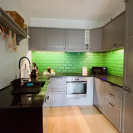 Appartamento Mp Rent- 48m, Klimatyzacja, Ogrodek, Parking, Jana Kazimierza, Travellerrevawards2024 *